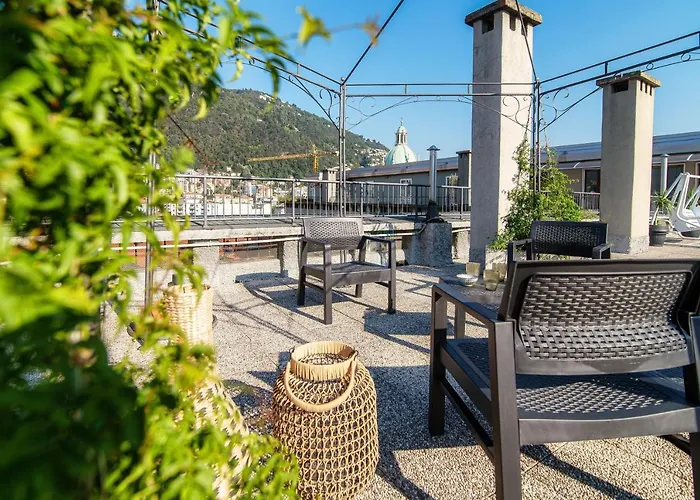 Terrazza Rooftop - By Myhomeincomo コモ